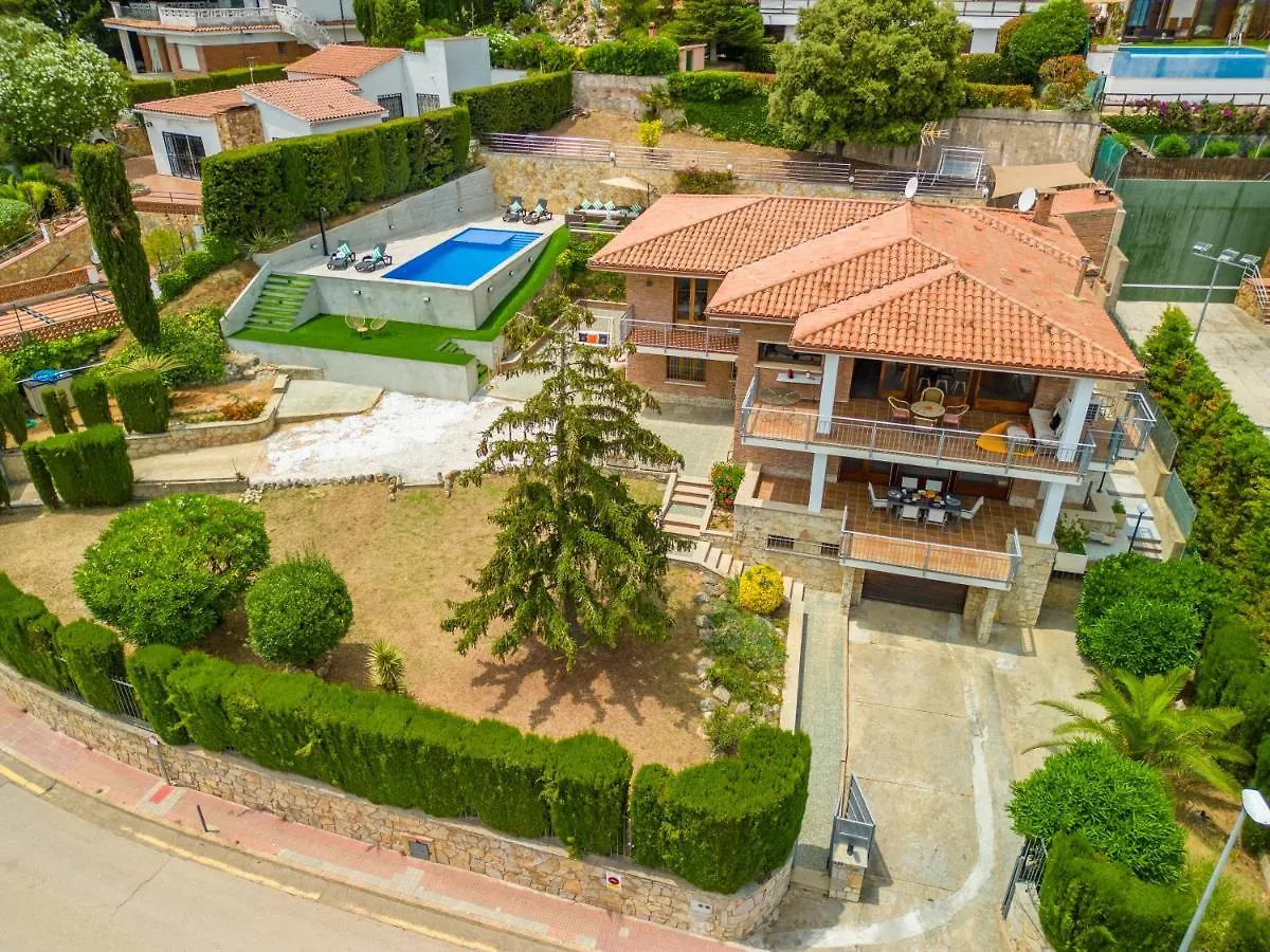 Villa Santa Cristina Lux, Ideal Familias, Frente Al Mar - Cala Treumal Blanes 0*,